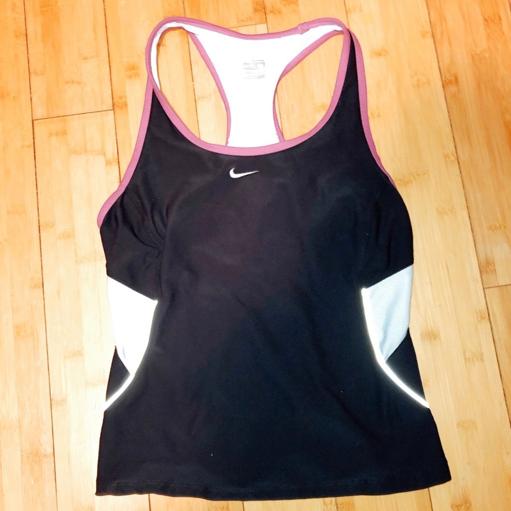Nike fit dry top sz M
